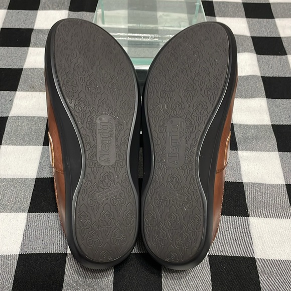 LIKE NEW! Alegria Danni Saddle Brown Vegan Leather Shoes 39/US 9 Slip Resistant - Picture 5 of 14